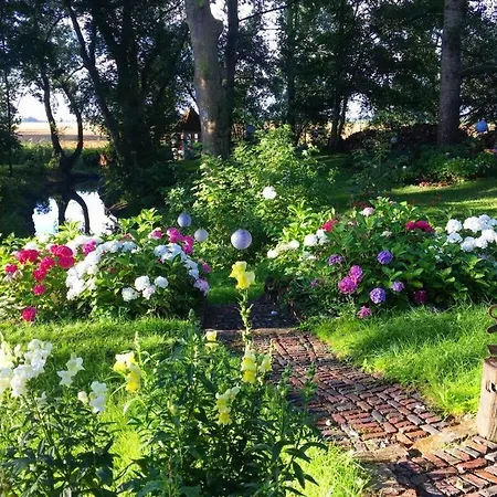 Feriehus Warft Simmerdeis 3 Comfortable Holiday