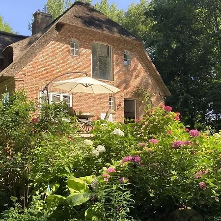 Warft Simmerdeis 3 Comfortable Holiday Feriehus *